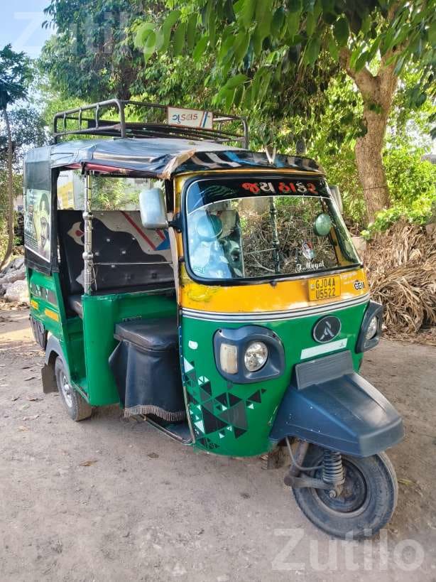 2023 Auto Rickshaw with Running Papers 2023 Auto Rickshaw with Running Papers