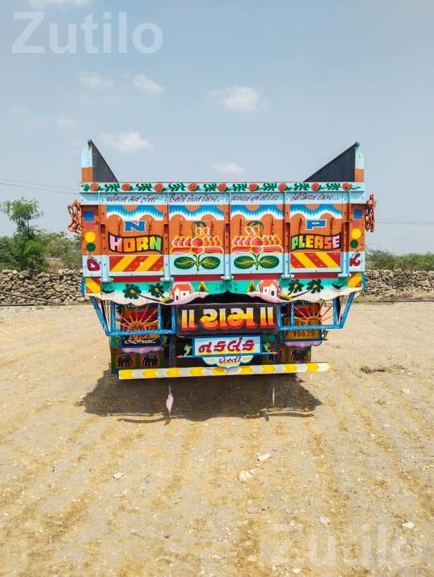 Tata 3718 Goods Truck 2019 14 Tyre - Trucks & Lorries - Porbandar City - Image 5
