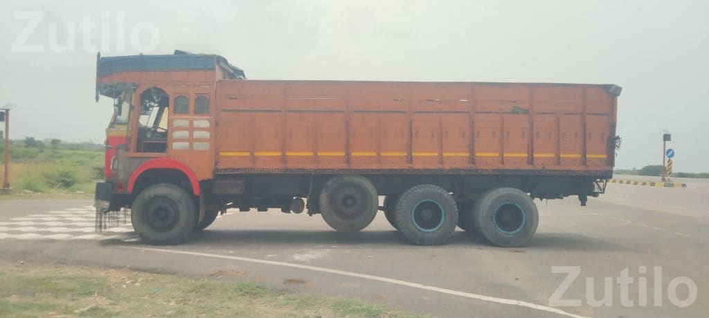 Tata 3118 Truck 2011 Model - Trucks & Lorries - Porbandar City - Image 3