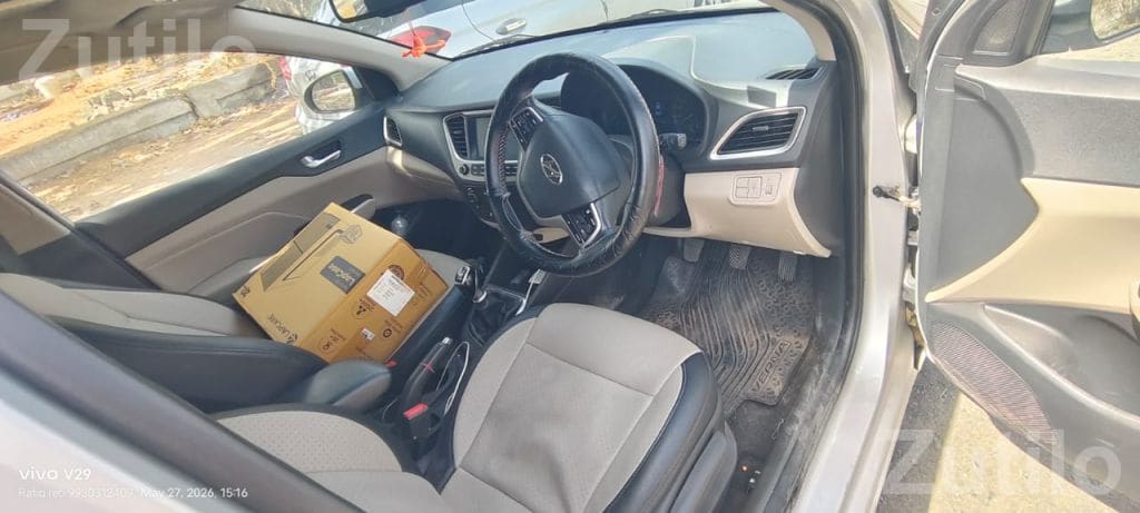 Hyundai Verna 2018 Petrol Sedan - કાર - ભુજ - Image 3