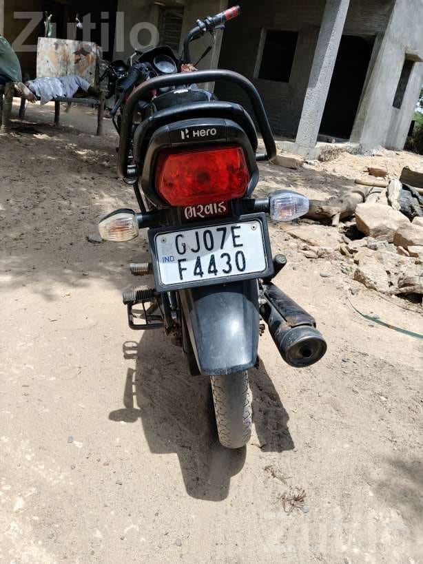 Hero HF 100 Bike Model 2022 Hero HF 100 Bike Model 2022