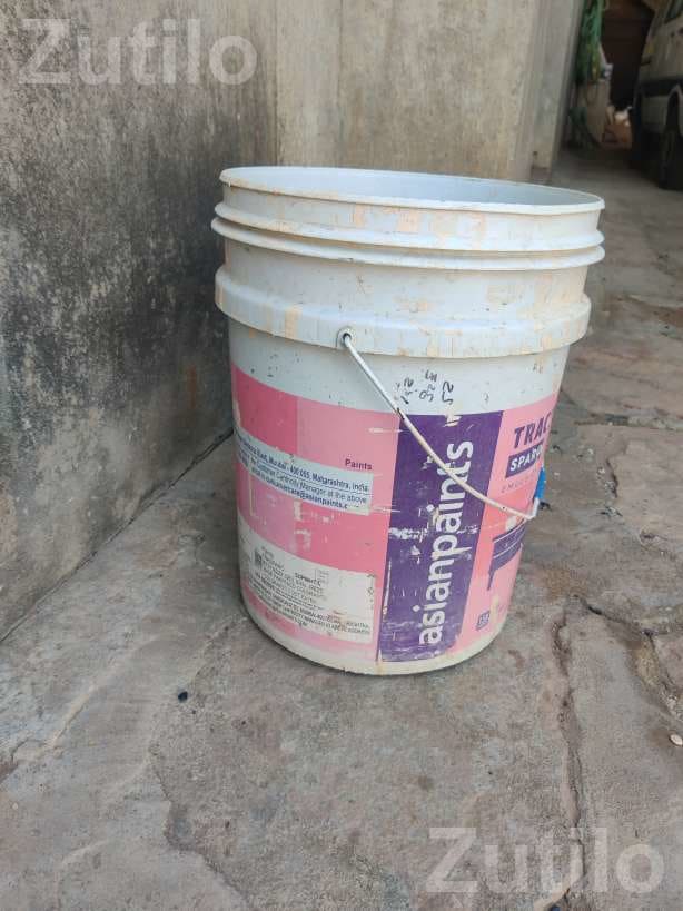 Used 20 Litre Empty Paint Buckets Set - Tools & Hardware - Bhuj - Image 2