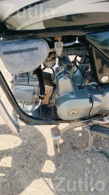 2013 Motorcycle with Self Start and New Tyres - બાઇક્સ - ગઢડા - Image 2