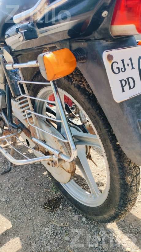 2013 Motorcycle with Self Start and New Tyres - બાઇક્સ - ગઢડા - Image 4