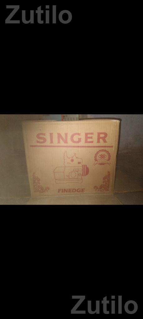 Interlock Sewing Machine with Table Stand Set - ટેક્સટાઇલ મશીનરી - બોટાદ - Image 2