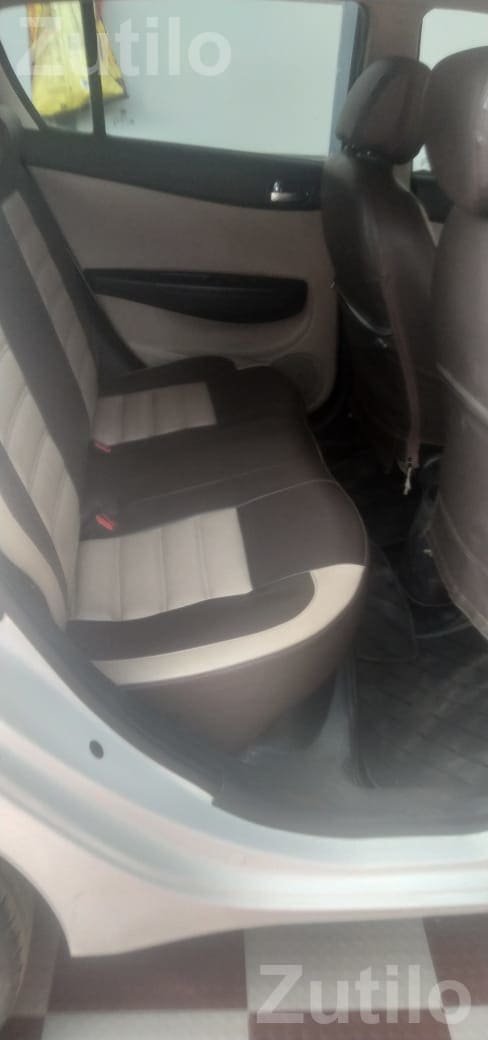Hyundai i20 2014 Petrol Car for Sale Hyundai i20 2014 Petrol Car for Sale