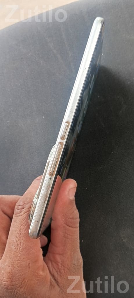 Vivo V50e 5G 8GB+8GB RAM 128GB - Mobile Phones - Wankaner - Image 2