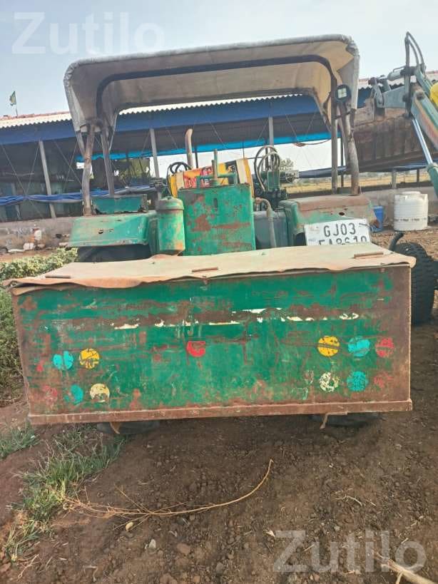 2013 Apollo 5050E Road Paver Machine 2013 Apollo 5050E Road Paver Machine