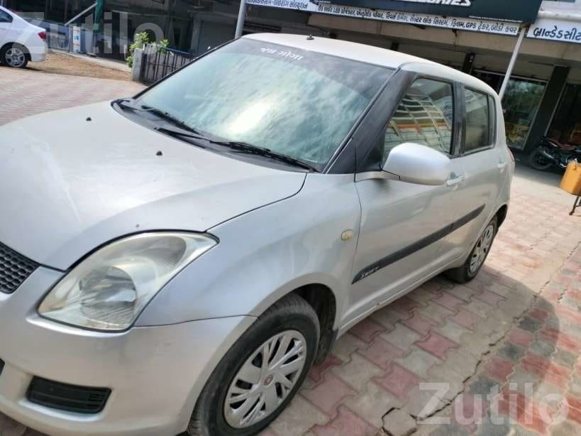 Maruti Suzuki Swift 2011 CNG Hatchback Maruti Suzuki Swift 2011 CNG Hatchback