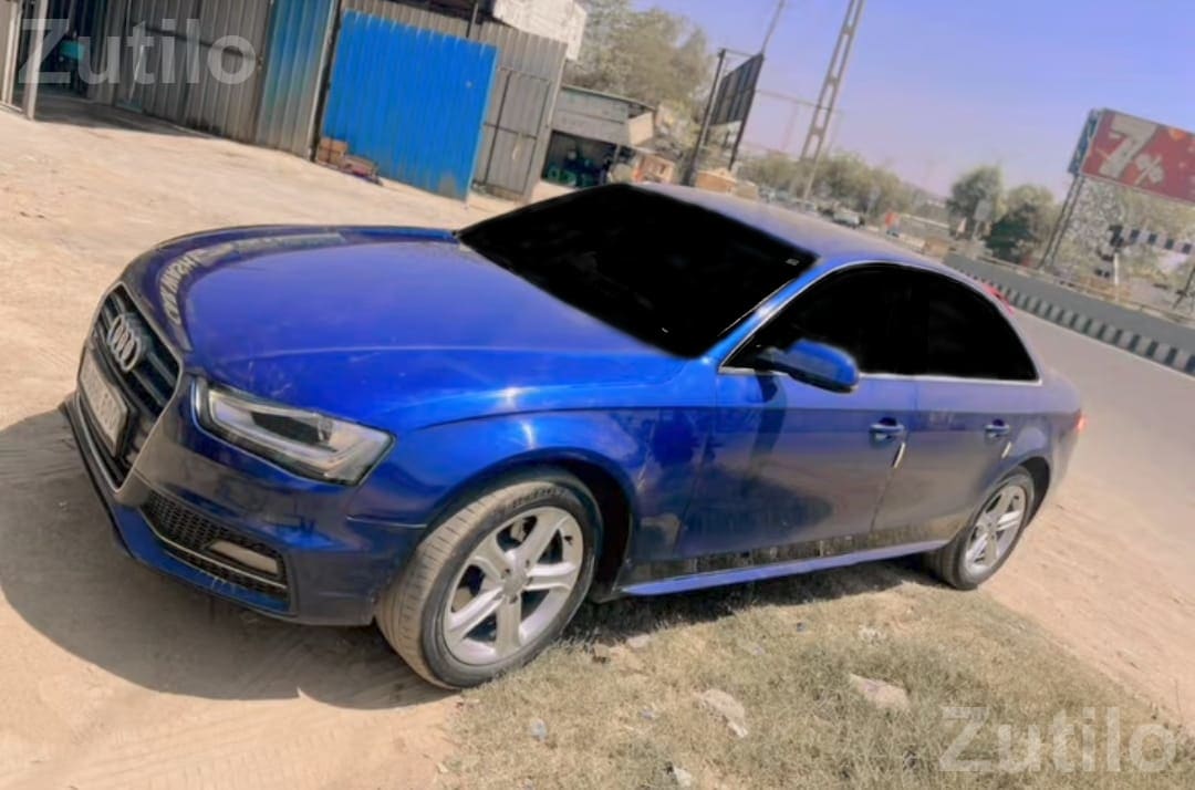 Audi A4 2014-2015 Blue Sedan Audi A4 2014-2015 Blue Sedan