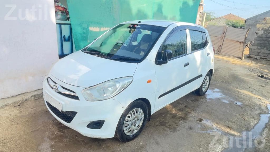 Hyundai i10 Era 1.1 2013 CNG - કાર - રાધનપુર - Image 3