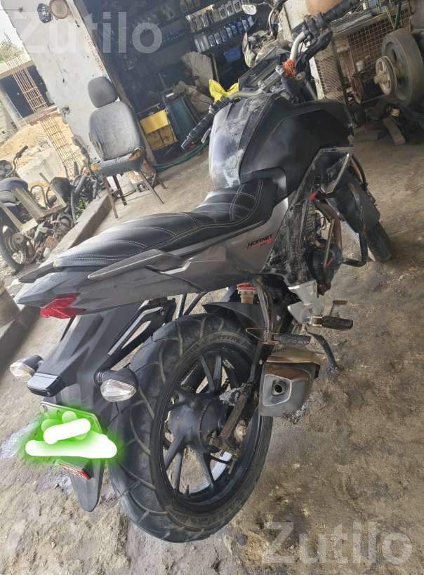 Honda Hornet 160R 2016 First Owner Bike - બાઇક્સ - પાટણ શહેર - Image 2