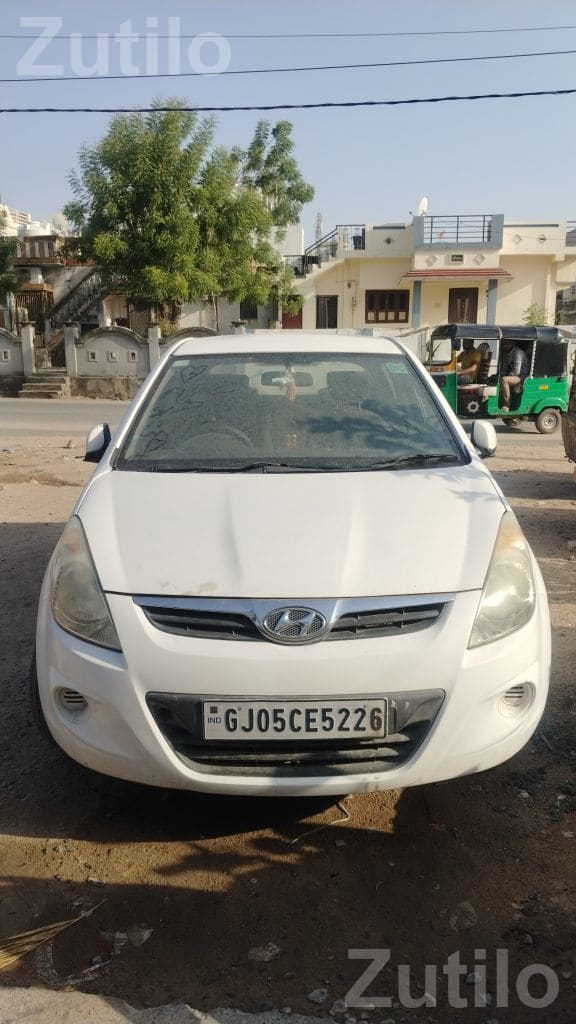 Hyundai i20 Sportz 2010 Petrol Car - Cars - Idar - Image 2