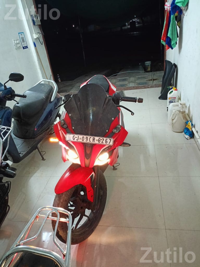 Bajaj Pulsar RS 200 2016 Single Owner Bajaj Pulsar RS 200 2016 Single Owner