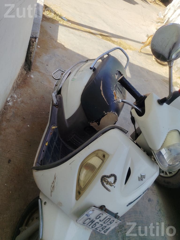 Suzuki Access 125 Scooter 2014 Suzuki Access 125 Scooter 2014