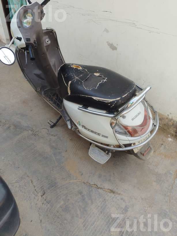Suzuki Access 125 Scooter 2014 - Bikes - Himmatnagar - Image 3