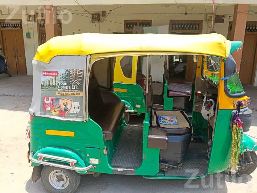 CNG Auto Rickshaw October 2022 Model CNG Auto Rickshaw October 2022 Model