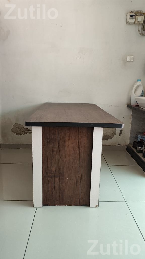 Office Table with Black Director Chair Set - ઓફિસ ફર્નિચર - હિંમતનગર - Image 3