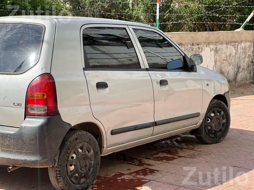 Maruti Suzuki Alto LXI 2011 Petrol CNG - કાર - માંસા - Image 4