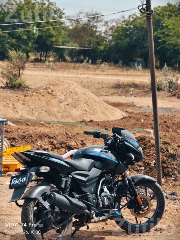 Bajaj Pulsar Bike 2025 Model 2000 Km - બાઇક્સ - છત્રાલ - Image 3