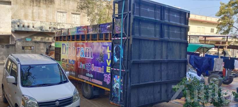 Complete DJ Sound Setup with Eicher 1075 - પ્રોગ્રામ માટેની વસ્તુઓ - દહેગામ - Image 3