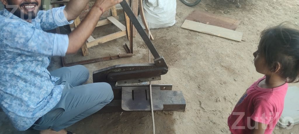 Manual Metal Cutting Machine Manual Metal Cutting Machine