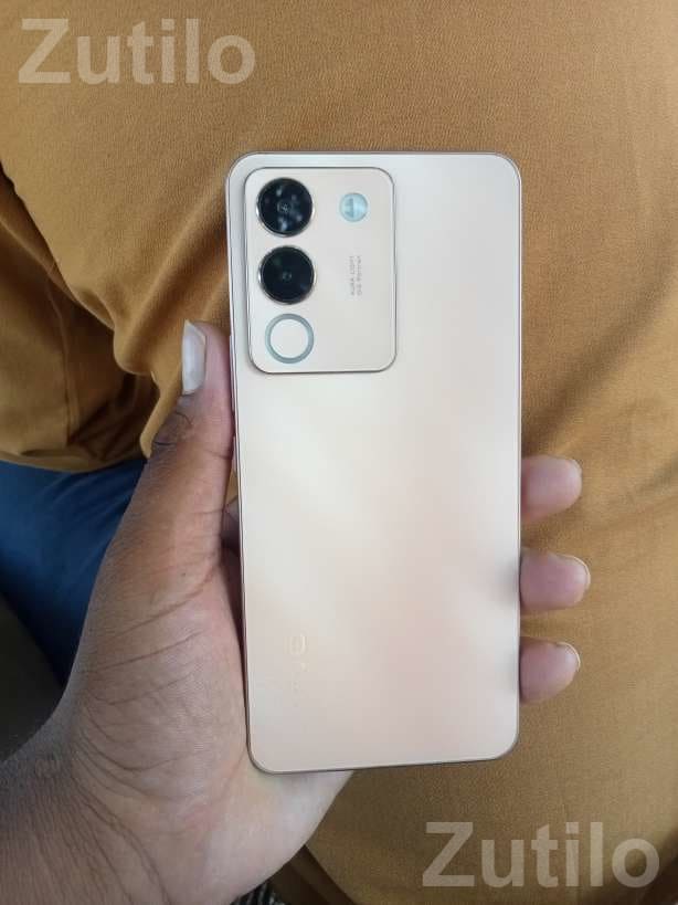 Vivo Y200 Smartphone 1st Owner - Mobile Phones - Kapadvanj - Image 4