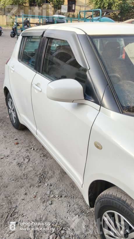 Maruti Suzuki Swift 2009 Hatchback - કાર - ગોધરા - Image 4