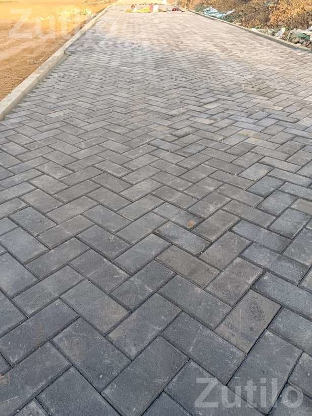 Concrete Paver and Kerb Blocks - ટૂલ્સ અને હાર્ડવેર - મોરવા હડફ - Image 2