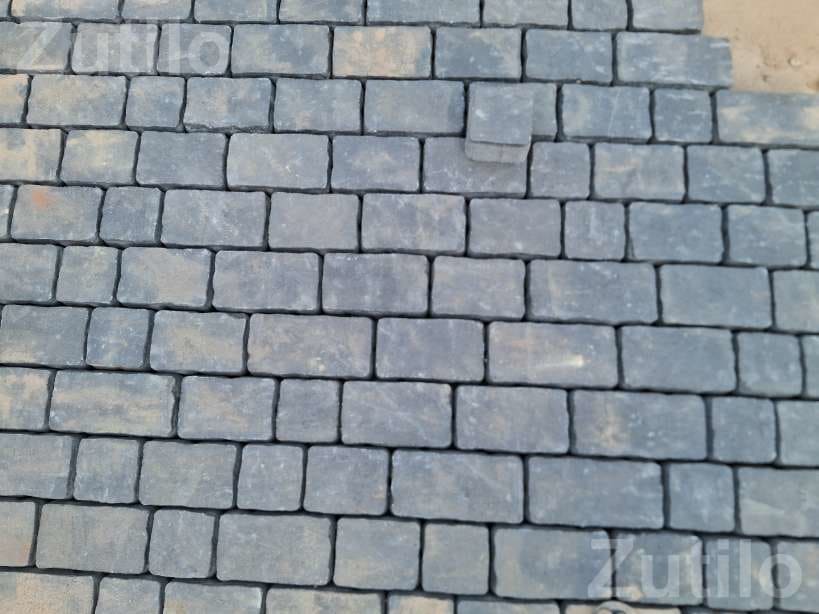 Concrete Paver and Kerb Blocks - ટૂલ્સ અને હાર્ડવેર - મોરવા હડફ - Image 3