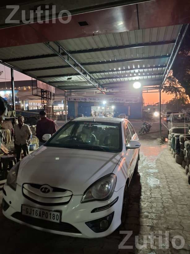 2011 Hyundai Verna Diesel Manual Car 2011 Hyundai Verna Diesel Manual Car