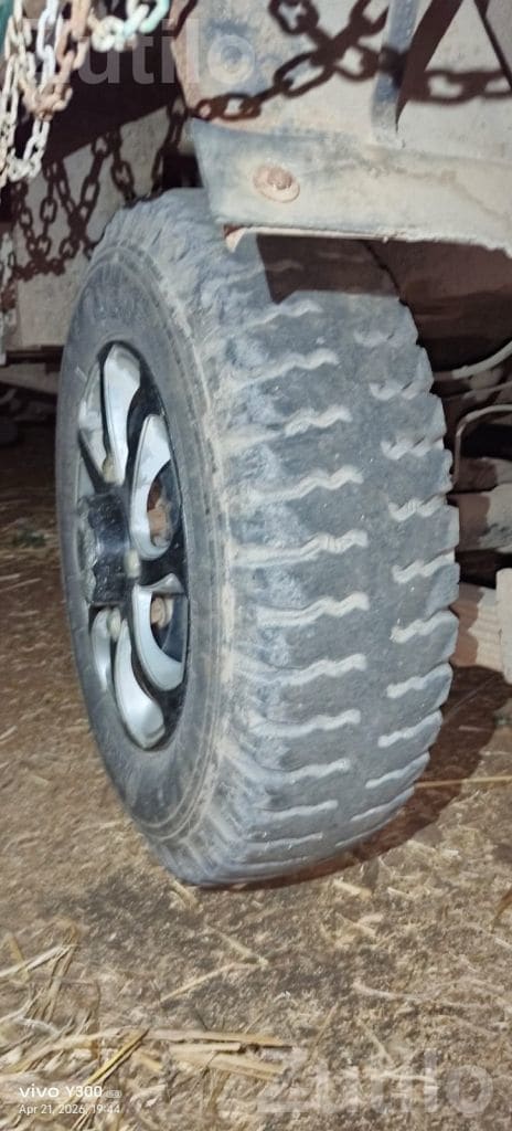 Car Tyre With Alloy Wheel - ઓટો પાર્ટ્સ - નસવાડી - Image 4