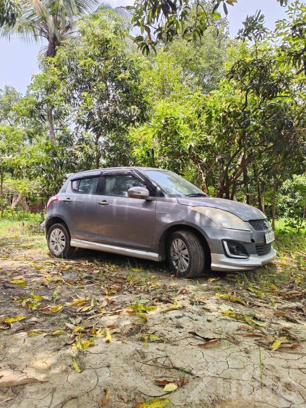 Maruti Suzuki Swift ZDI Top Model 2015 - કાર - ધરમપુર - Image 2