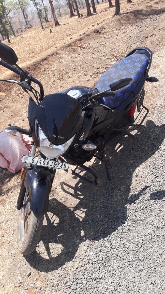 2016 Honda Motorcycle in Good Condition 2016 Honda Motorcycle in Good Condition