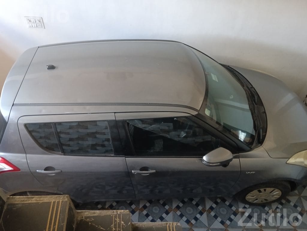 2013 Maruti Suzuki Swift Petrol Car - કાર - રાજકોટ શહેર - Image 5