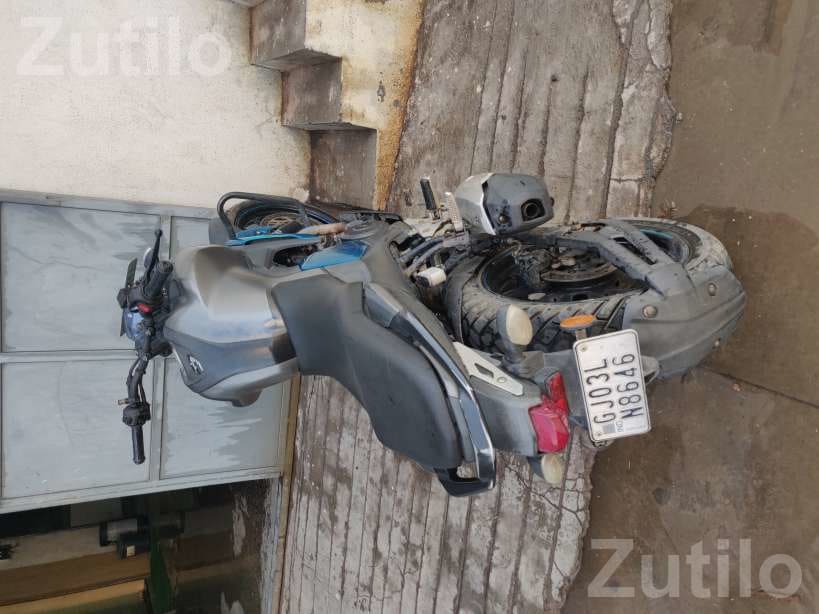 Yamaha FZ-S V3 2020 with Full Insurance - બાઇક્સ - રાજકોટ શહેર - Image 2
