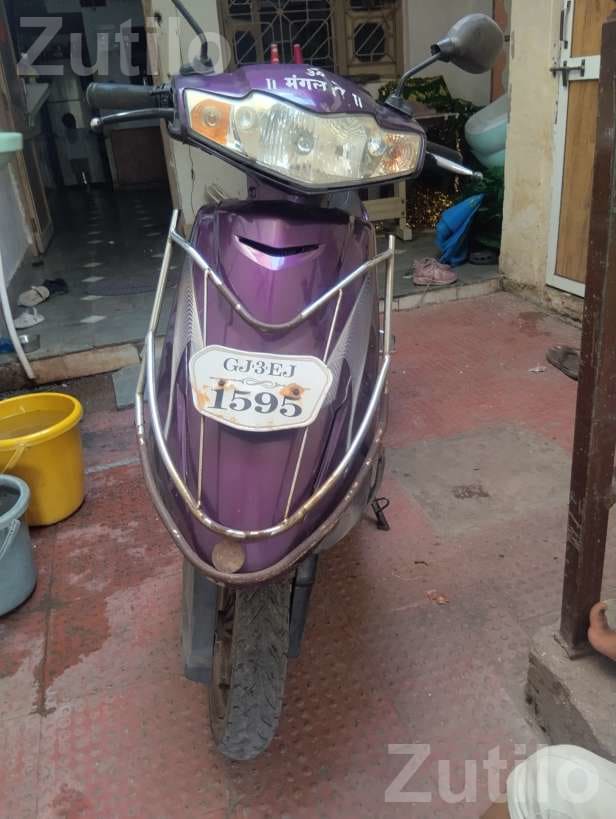 TVS Scooty Teenz 2011 Purple Scooter TVS Scooty Teenz 2011 Purple Scooter