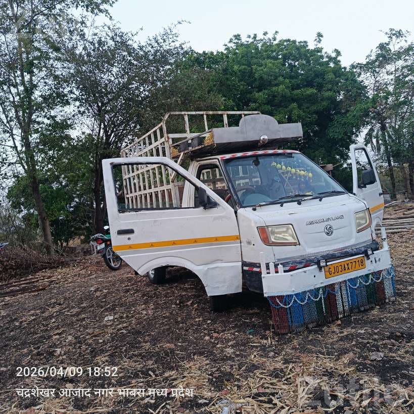 2013 Ashok Leyland Dost Diesel Pickup - Trucks & Lorries - Jasdan - Image 2