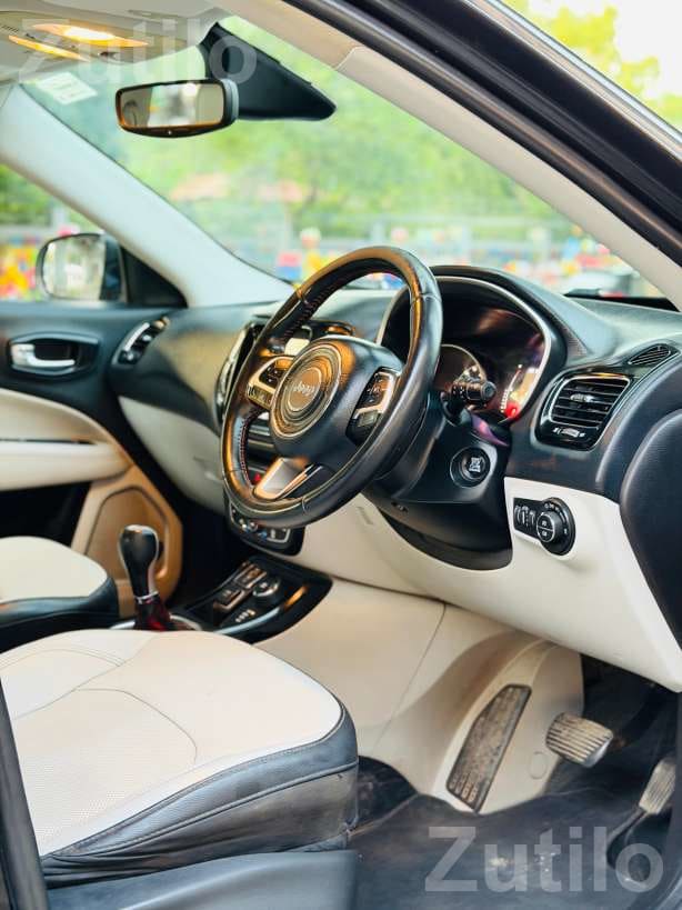 2020 Jeep Compass Limited Plus 4x4 Automatic - કાર - સુરત શહેર - Image 3