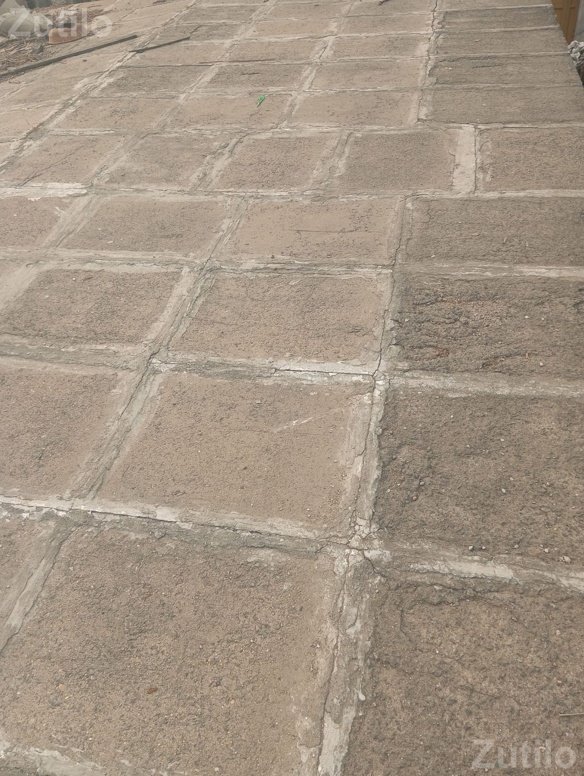 Old Cement Rubble and Broken Pieces - Other Industrial Items - Jamjodhpur - Image 3