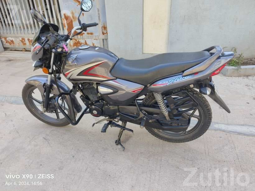 2017 Honda CB Shine Second Owner Bike - Bikes - Vanthali - Image 2