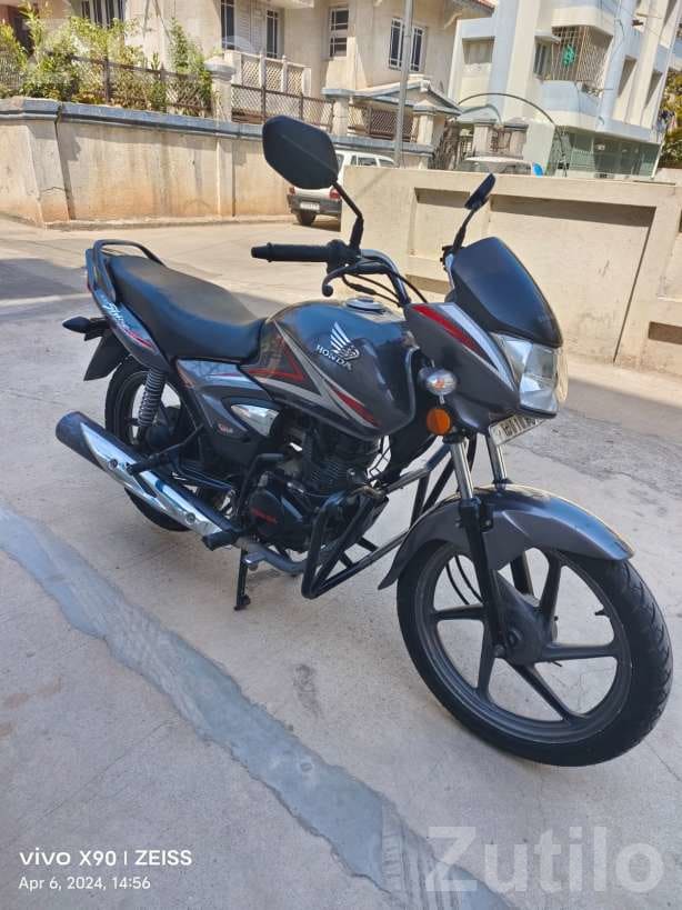 2017 Honda CB Shine Second Owner Bike - Bikes - Vanthali - Image 4