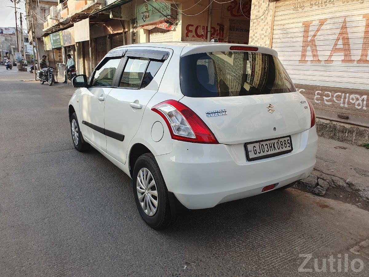 2015 Maruti Suzuki Swift LXI Petrol CNG - કાર - બાગસરા - Image 3