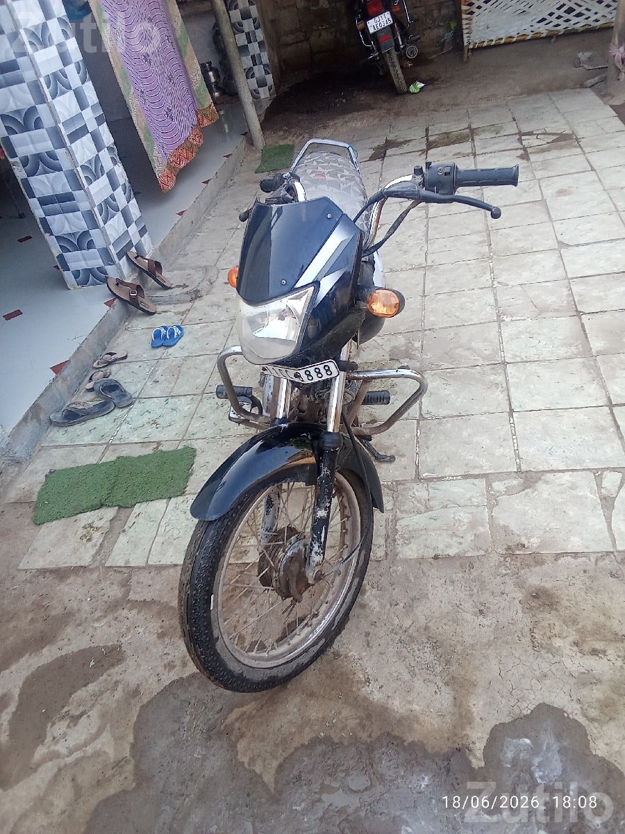 Used Black Two Wheeler Motorcycle - Bikes - Vanthali - Image 3