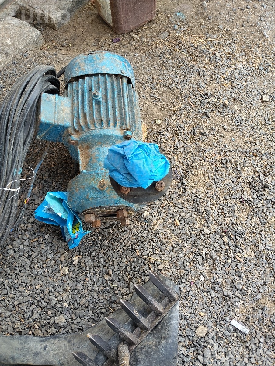 7.5 HP Monoblock Water Pump Motor - Pumps & Motors - Junagadh City - Image 3