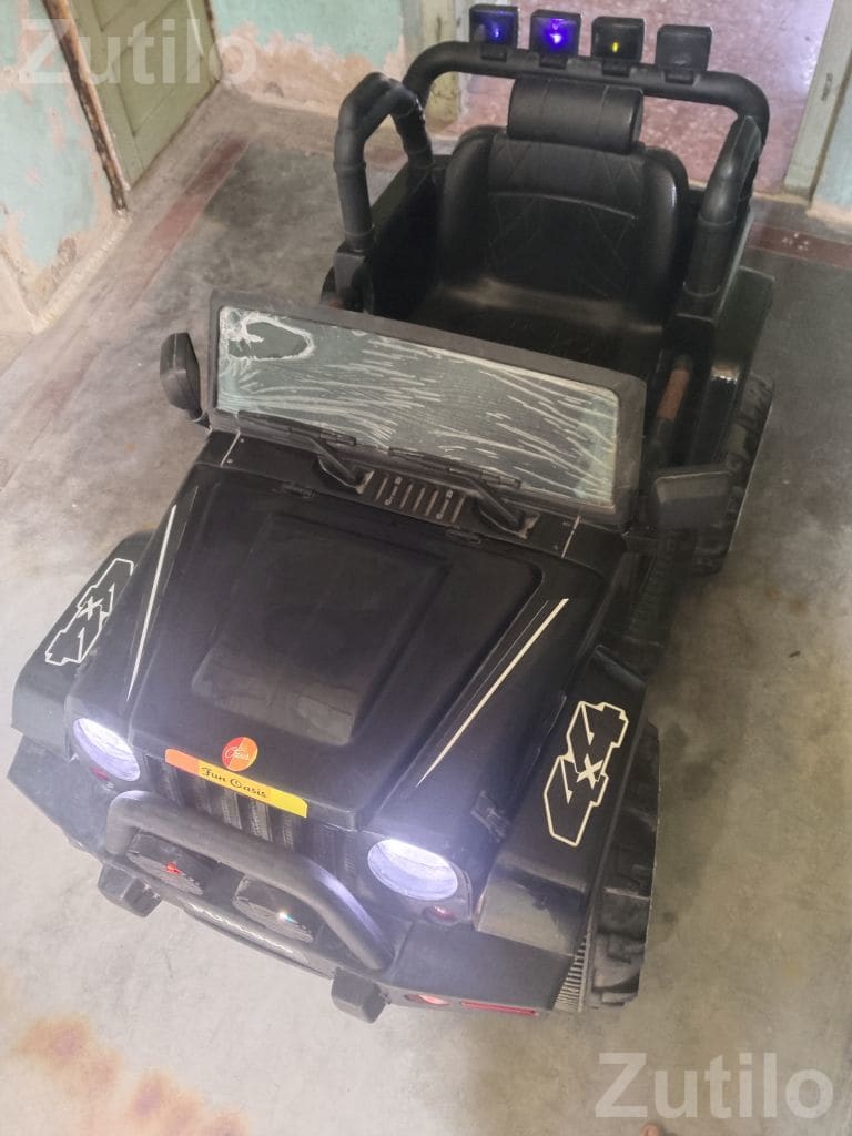 Kids Rechargeable Ride-On Toy Car - Toys - Vanthali - Image 2