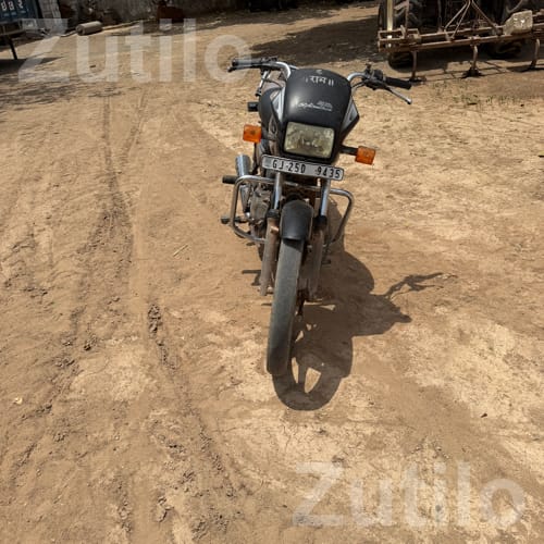 2008 Honda Black Motorcycle - Bikes - Porbandar City - Image 3