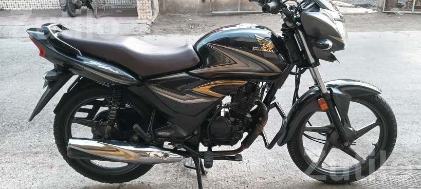 Honda Shine 2022 in Original Condition - Bikes - Bagasara - Image 3