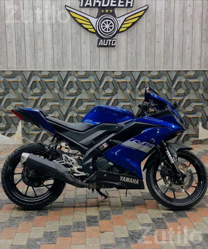 Yamaha R15 V3 2020 Blue Sports Bike - બાઇક્સ - અમરેલી - Image 4
