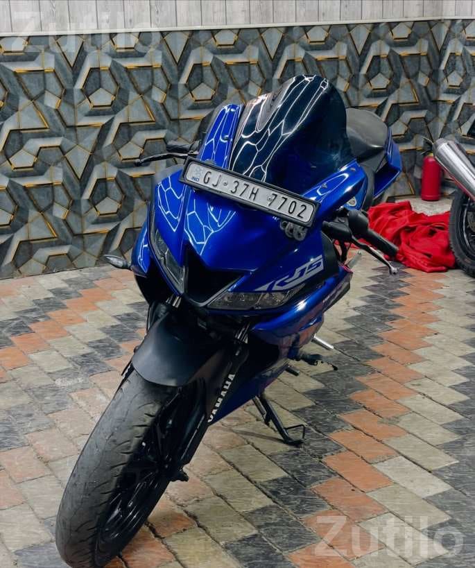 Yamaha R15 V3 2020 Blue Sports Bike - બાઇક્સ - અમરેલી - Image 5